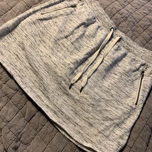 Green tea size large. Cotton skort. Very comfy!